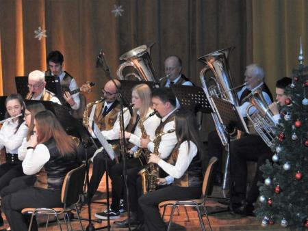 Božično-novoletni koncert Pihalnega orkestra radeških papirničarjev 10